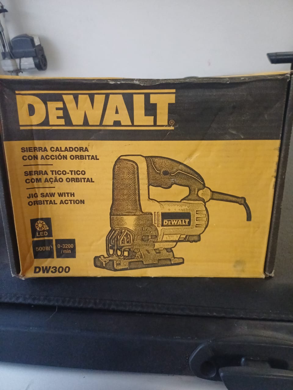 Serra Tico Tico Dewalt Modelo DWE300 Ferramenta Elétrica Potência de 650W Serra Tico Tico Dewalt Modelo DWE300 Ferramenta Elétrica Potência de 650W Serra Tico Tico Dewalt Modelo DWE300 Ferramenta Elétrica Potência de 650W Serra Tico Tico Dewalt Modelo DWE300 Ferramenta Elétrica Potência de 650W Serra Tico Tico Dewalt Modelo DWE300 Ferramenta Elétrica Potência de 650W Novo | +10 mil vendidos Serra Tico Tico Dewalt Modelo DWE300 Ferramenta Elétrica Potência de 650W - Imagem 2